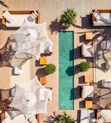 the-ritz-carlton-the-roof